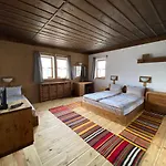 Guest house Family Byalata Kashta Kovacevica