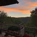 Family Byalata Kashta Guest house Kovacevica