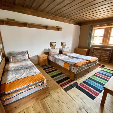 Guest house Family Byalata Kashta Kovacevica