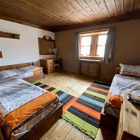 Family Byalata Kashta