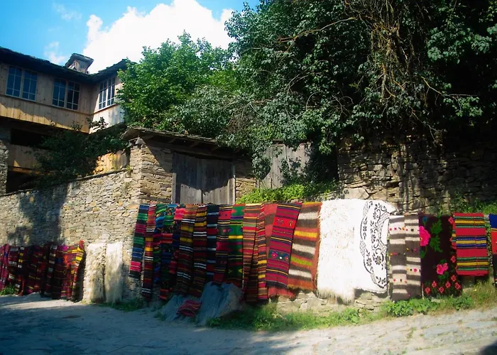 Guest house Family Byalata Kashta Kovacevica