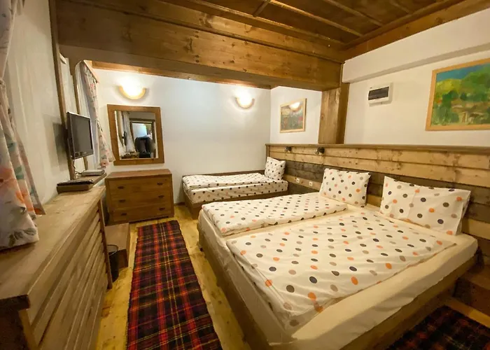 Guest house Family Byalata Kashta 3*