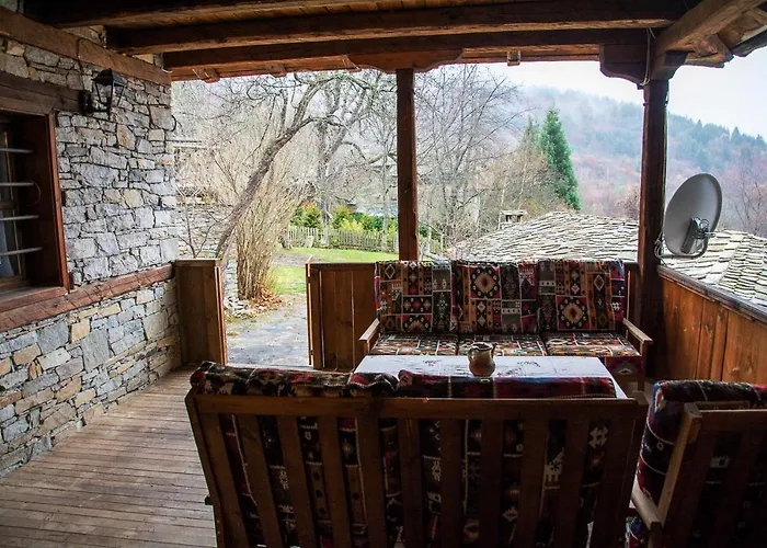 Family Byalata Kashta 3* Kovačevica