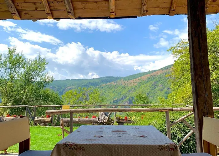 Family Byalata Kashta 3* Kovacevica